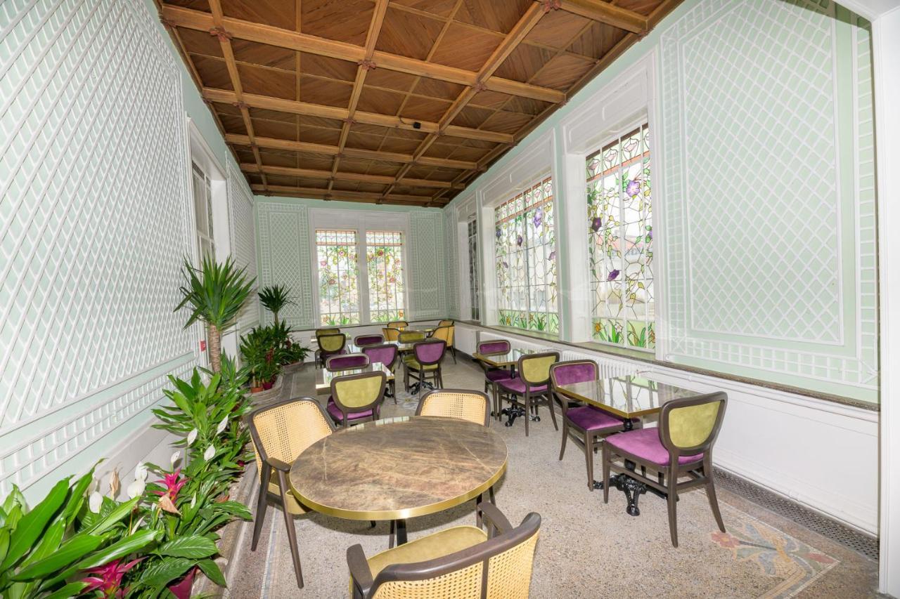 Logis Hotel Du Parc 퐁타무종 외부 사진