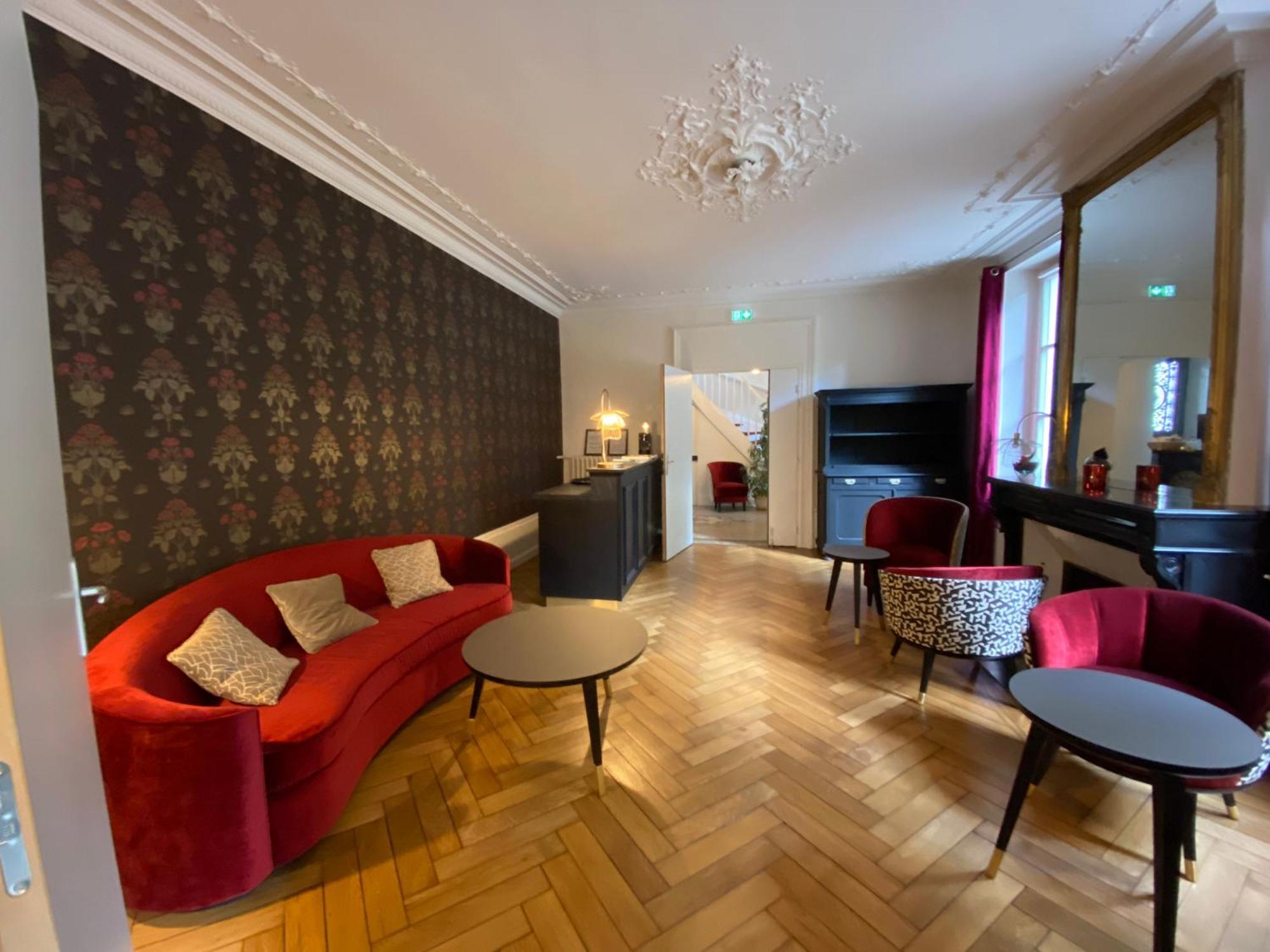 Logis Hotel Du Parc 퐁타무종 외부 사진